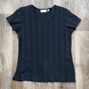Thick black textured striped tee